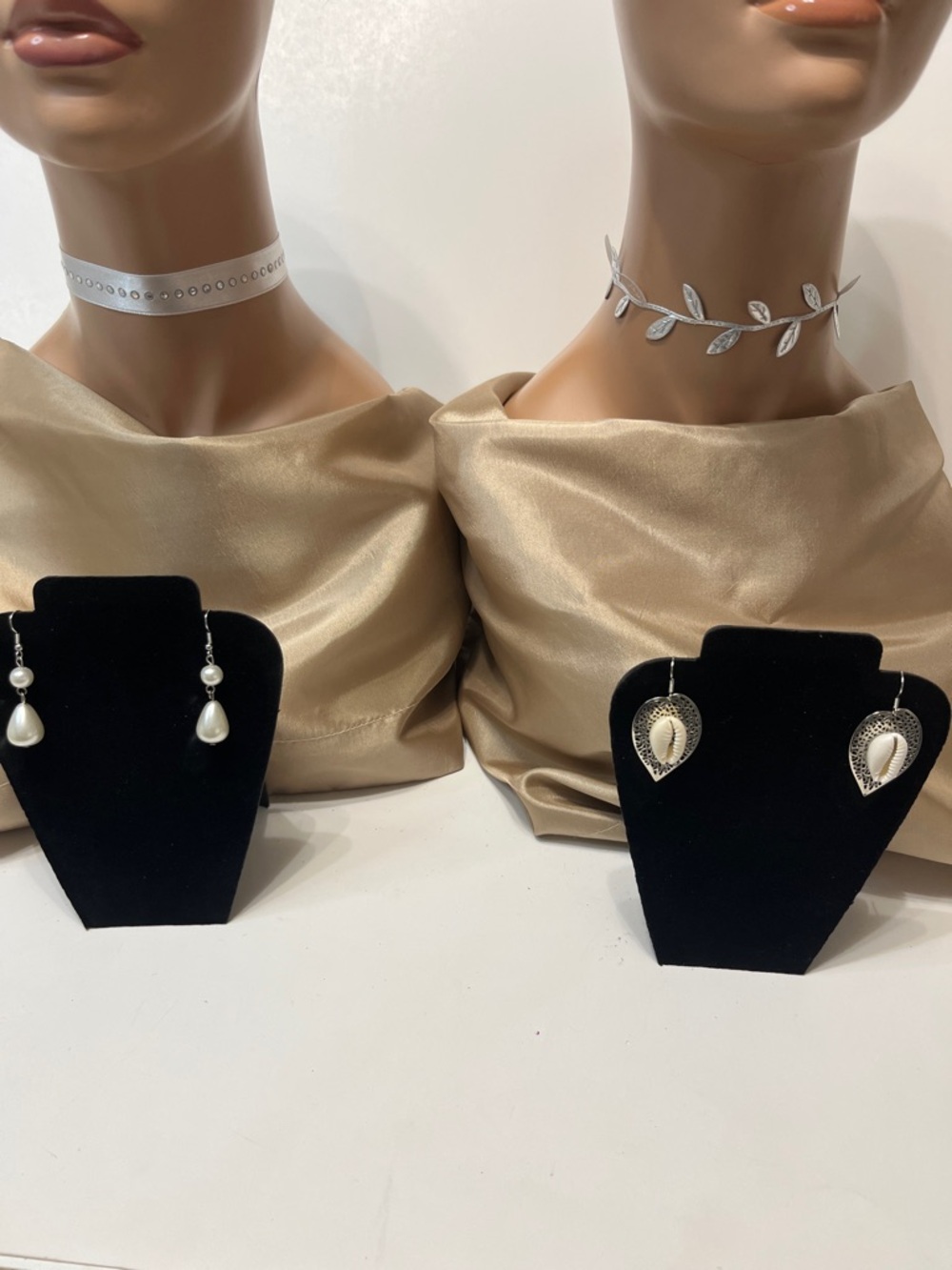 4 pc Gift Set Chokers & Leaf Necklace - Matching Earrings